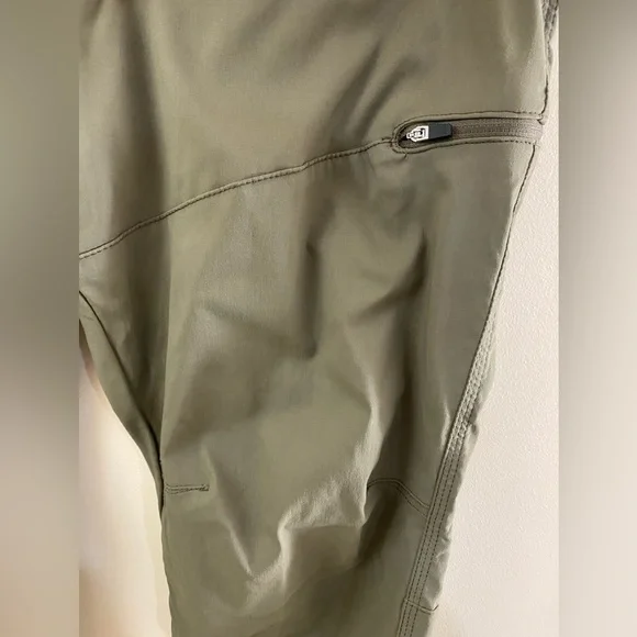 Wrangler Straight Fit Tech Pants Brown Hiking Work Pants NWT multiple sizes - Picture 4 of 10